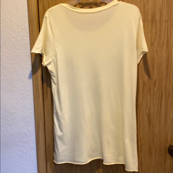 Jake’s T-shirt - Picture 2 of 9